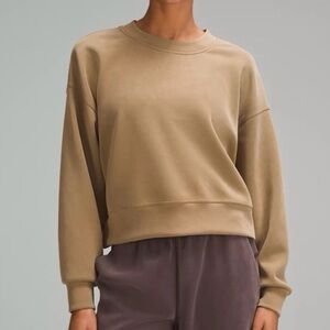 Lululemon Softstreme Perfectly Oversized
Cropped Crew in Bold Beige
